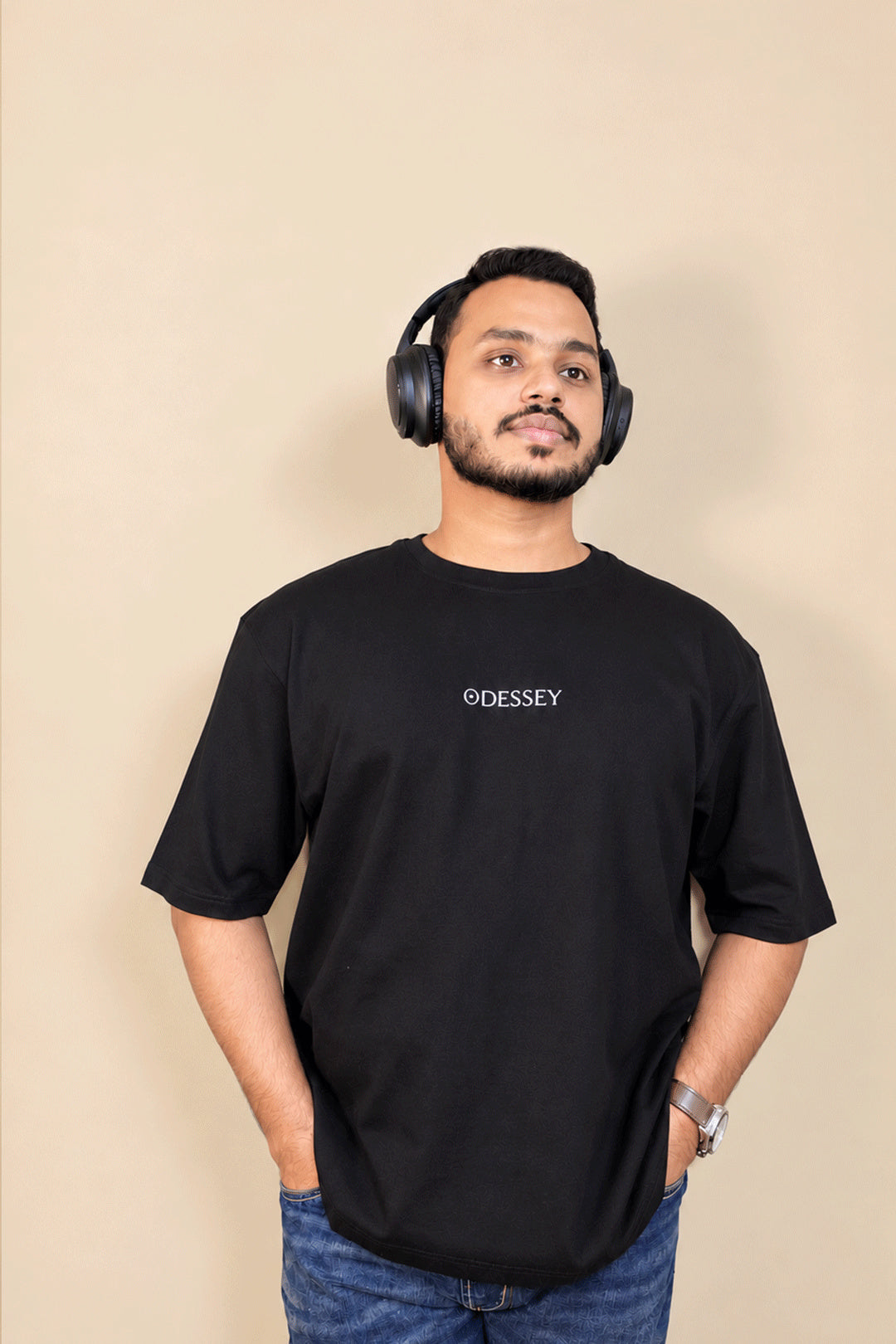 Attention Currency - Black
